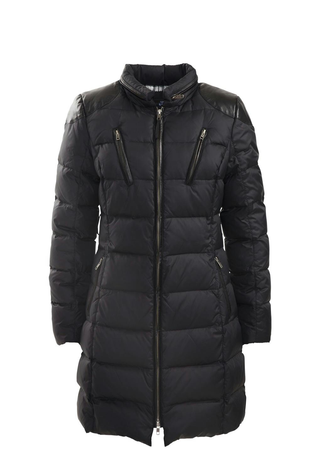 Sort dunkåpe fra Stylebutler, kr 2400.